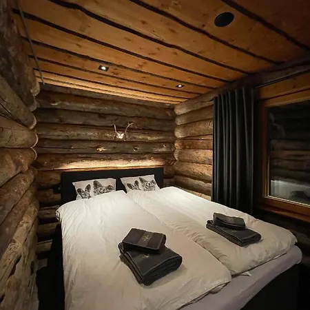 Nyaraló Cottis - Kultakettu Levi